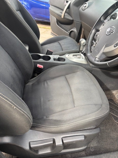 Used Nissan Qashqai 2010 for sale - 77899035: Photo 6