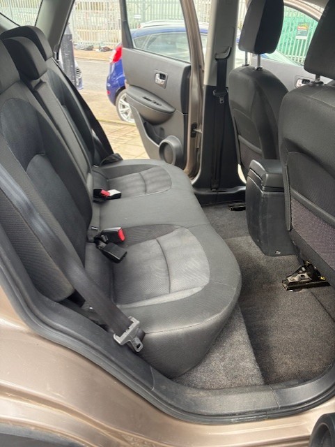 Used Nissan Qashqai 2010 for sale - 77899035: Photo 7