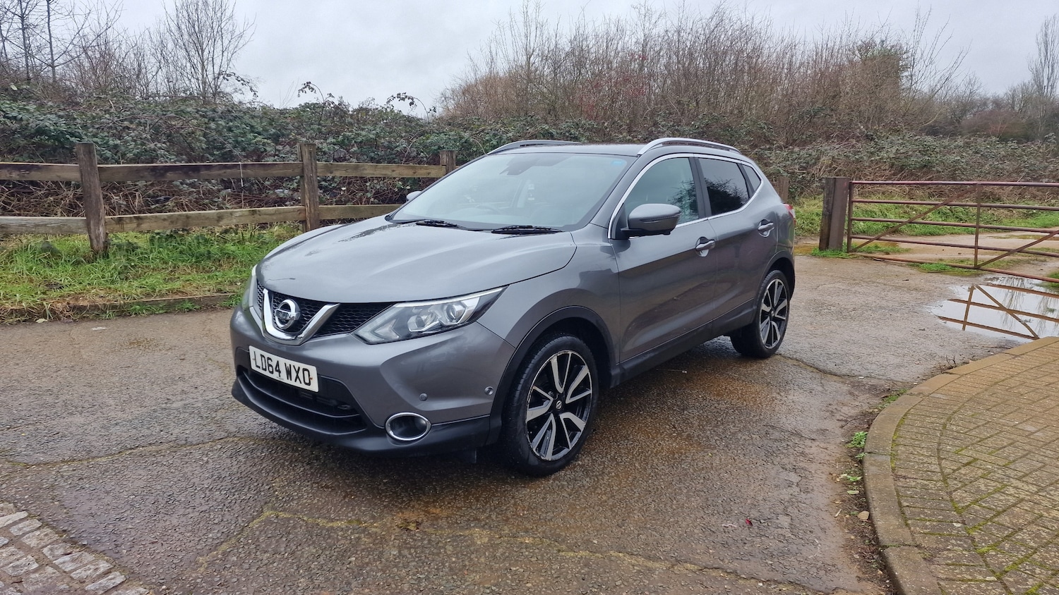 Used Nissan Qashqai 2014 for sale - 77563652: Photo 2
