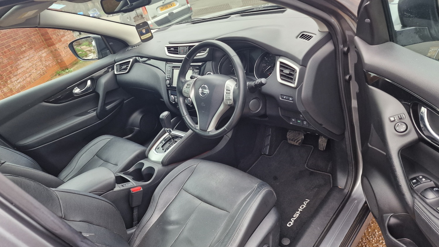 Used Nissan Qashqai 2014 for sale - 77563652: Photo 9