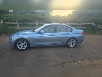 Used BMW 3 Series 2013 for sale - 78948946: Photo
