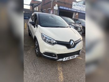 Used Renault Captur 2016 for sale - 77927526: Photo