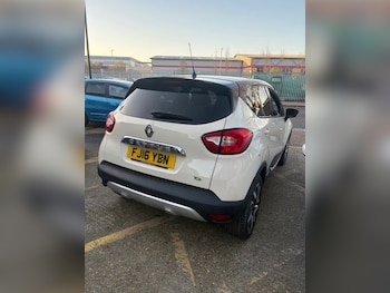 Used Renault Captur 2016 for sale - 77927526: Photo