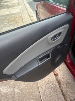 Used Toyota Yaris 2018 for sale - 76217665: Photo 17