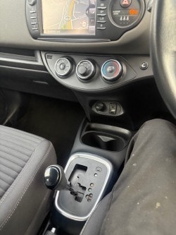 Used Toyota Yaris 2018 for sale - 76217665: Photo 7