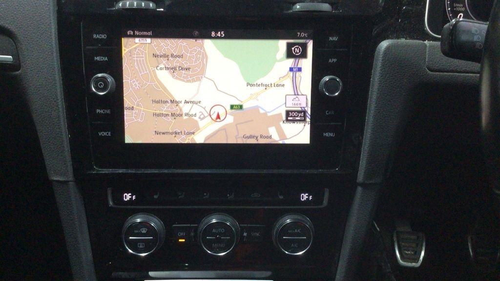 Used Volkswagen Golf 2019 for sale - 77558002: Photo 3