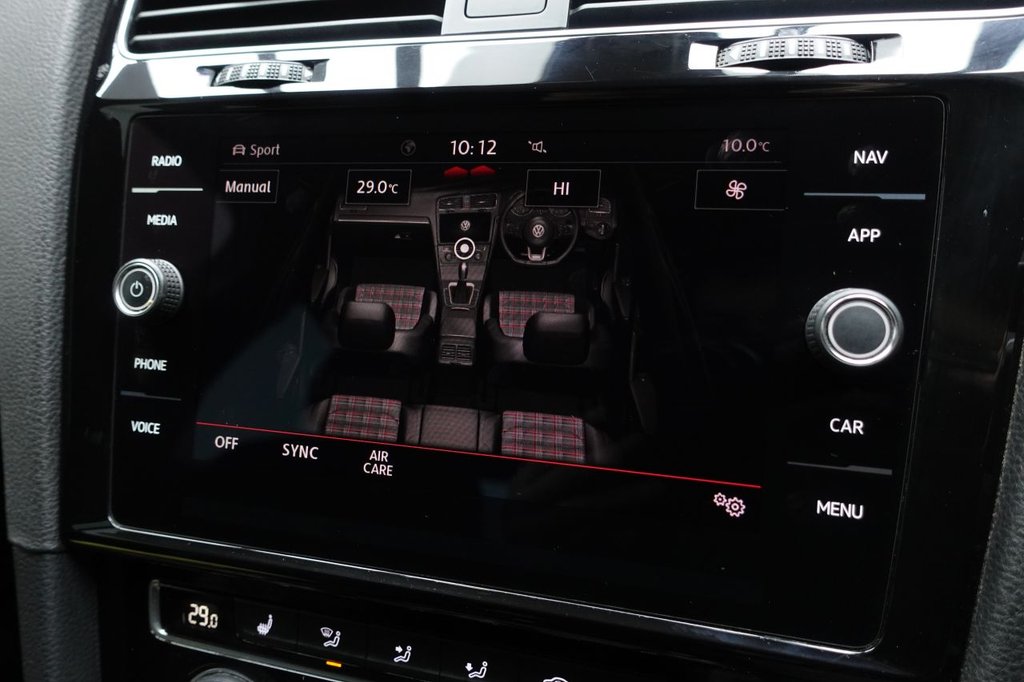 Used Volkswagen Golf 2019 for sale - 77558002: Photo 32