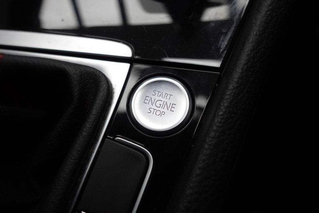 Used Volkswagen Golf 2019 for sale - 77558002: Photo 40