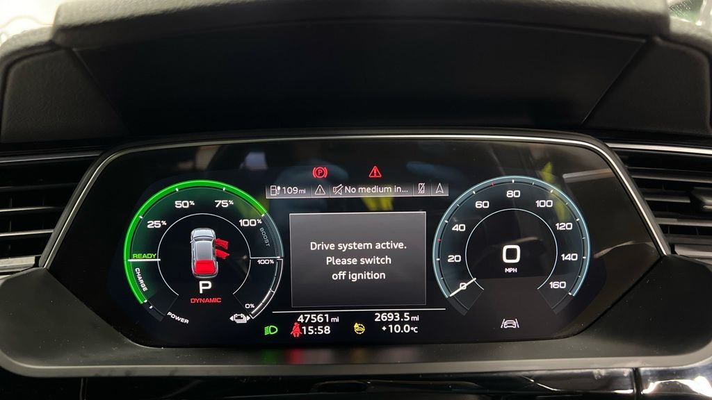 Used Audi e-tron 2020 for sale - 77302631: Photo 3