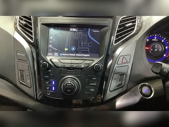 Used Hyundai i40 2018 for sale - 77072500: Photo