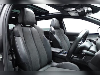 Used Peugeot 5008 2019 for sale - 79584657: Photo