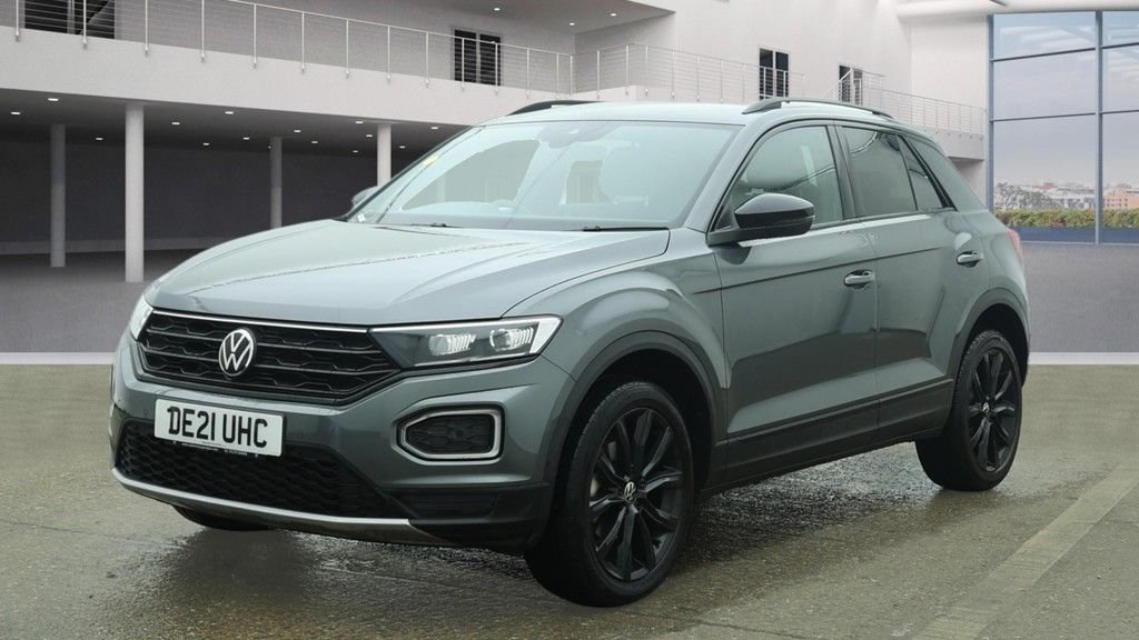 Used Volkswagen T-Roc 2021 for sale - 77835857: Photo 2