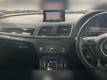 Used Audi Q3 2017 for sale - 77037851: Photo