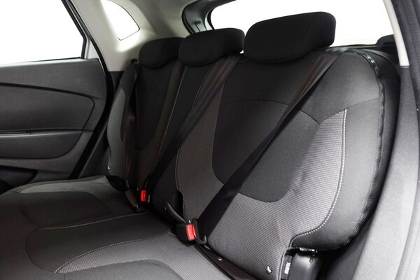 Used Renault Captur 2016 for sale - 76028999: Photo 17