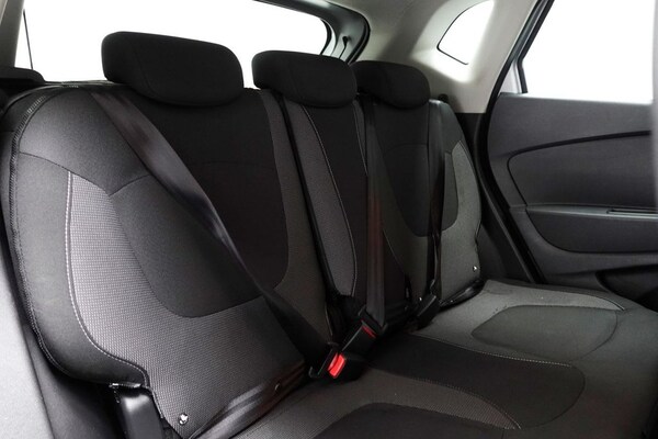 Used Renault Captur 2016 for sale - 76028999: Photo 18