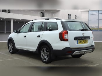Used Dacia Logan MCV Stepway 2017 for sale - 77621732: Photo