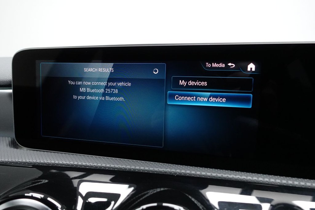 Used Mercedes-Benz A-Class 2018 for sale - 77341377: Photo 24