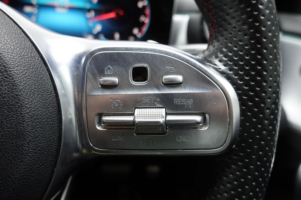 Used Mercedes-Benz A-Class 2018 for sale - 77341377: Photo 39