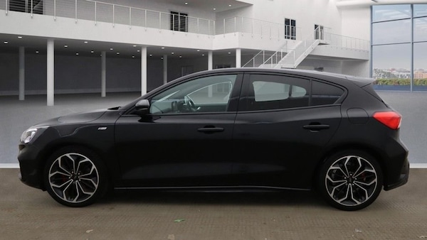 Used Ford Focus 2019 for sale - 76267327: Photo 11