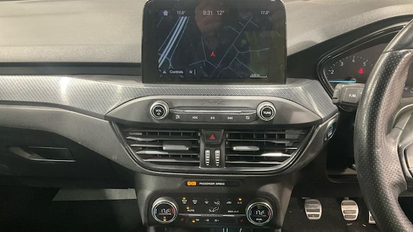 Used Ford Focus 2019 for sale - 76267327: Photo 3