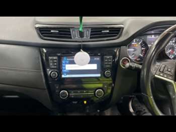 Used Nissan X-Trail 2018 for sale - 74953601: Photo