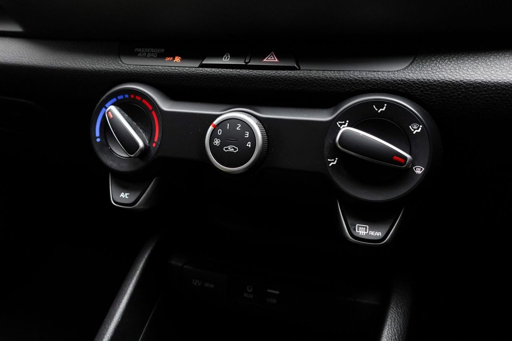 Used Kia Stonic 2019 for sale - 75853476: Photo 32