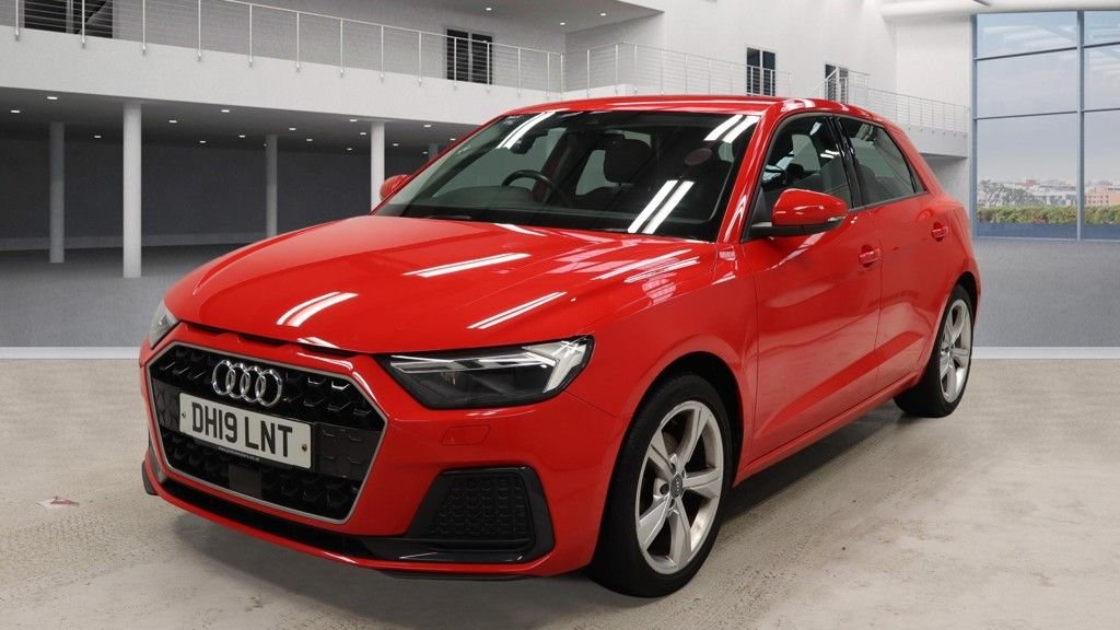 Used Audi A1 2019 for sale - 77507896: Photo 2
