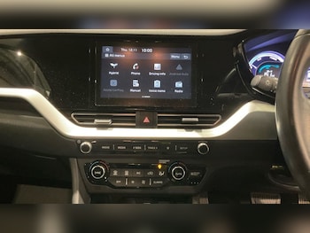 Used Kia Niro 2020 for sale - 76595949: Photo