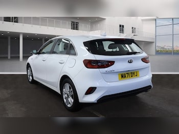 Used Kia Ceed 2021 for sale - 77384089: Photo