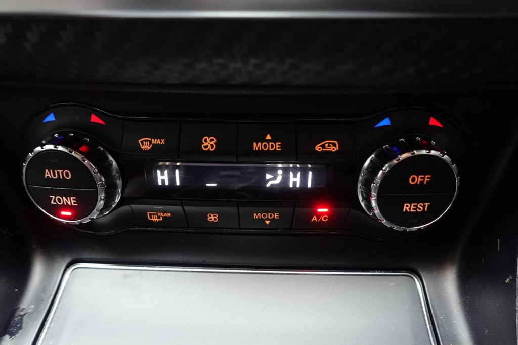 Used Mercedes-Benz A-Class 2017 for sale - 77250715: Photo 38