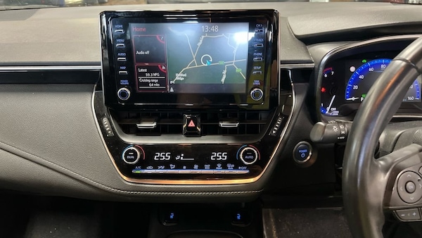 Used Toyota Corolla 2019 for sale - 76267313: Photo 3