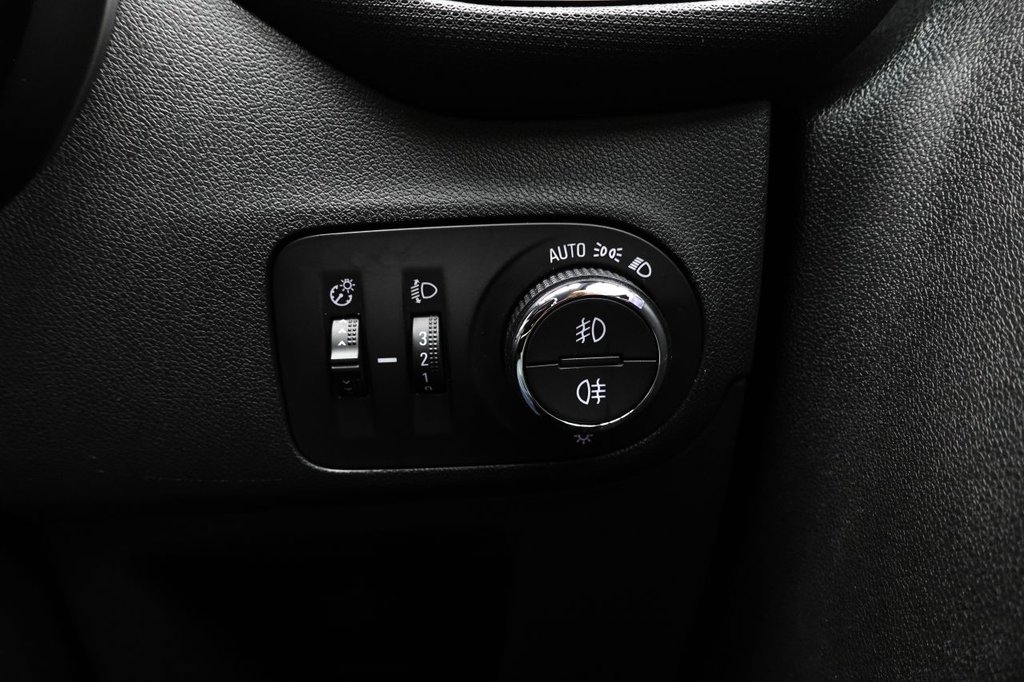 Used Vauxhall Crossland X 2018 for sale - 76385826: Photo 40