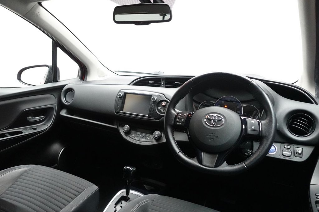 Used Toyota Yaris 2017 for sale - 77341836: Photo 20