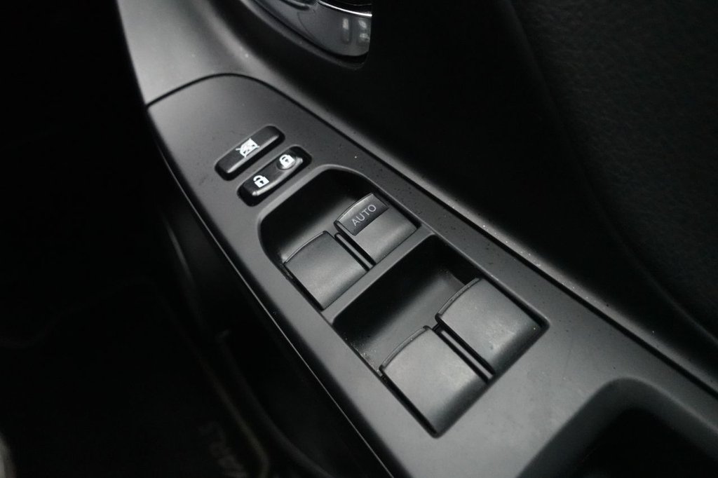 Used Toyota Yaris 2017 for sale - 77341836: Photo 43