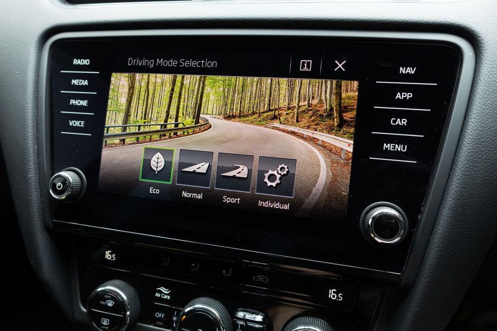 Used Skoda Octavia 2019 for sale - 76010333: Photo 42