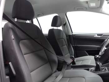 Used Volkswagen Golf SV 2019 for sale - 74511808: Photo