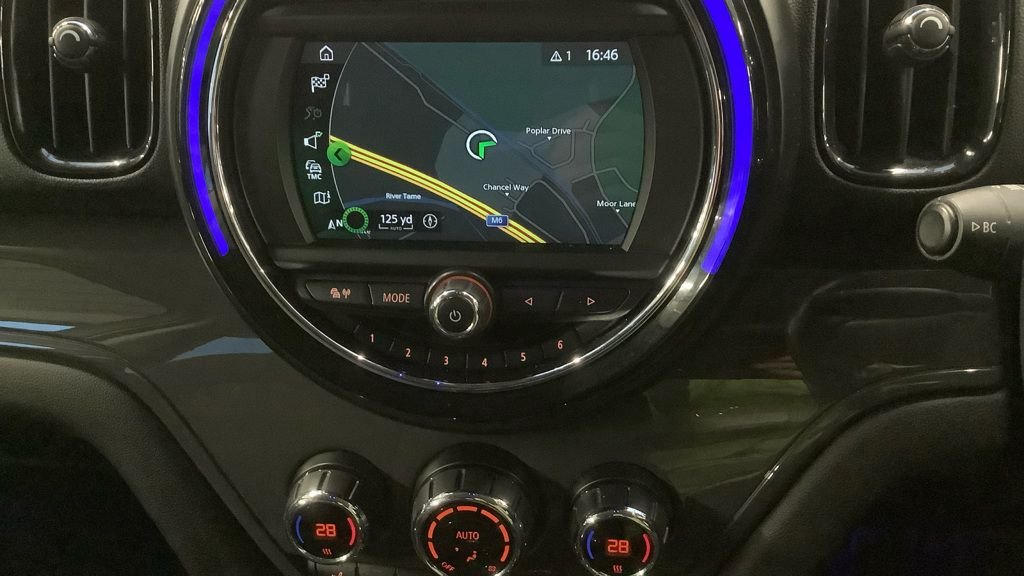 Used MINI Countryman 2019 for sale - 76973749: Photo 3