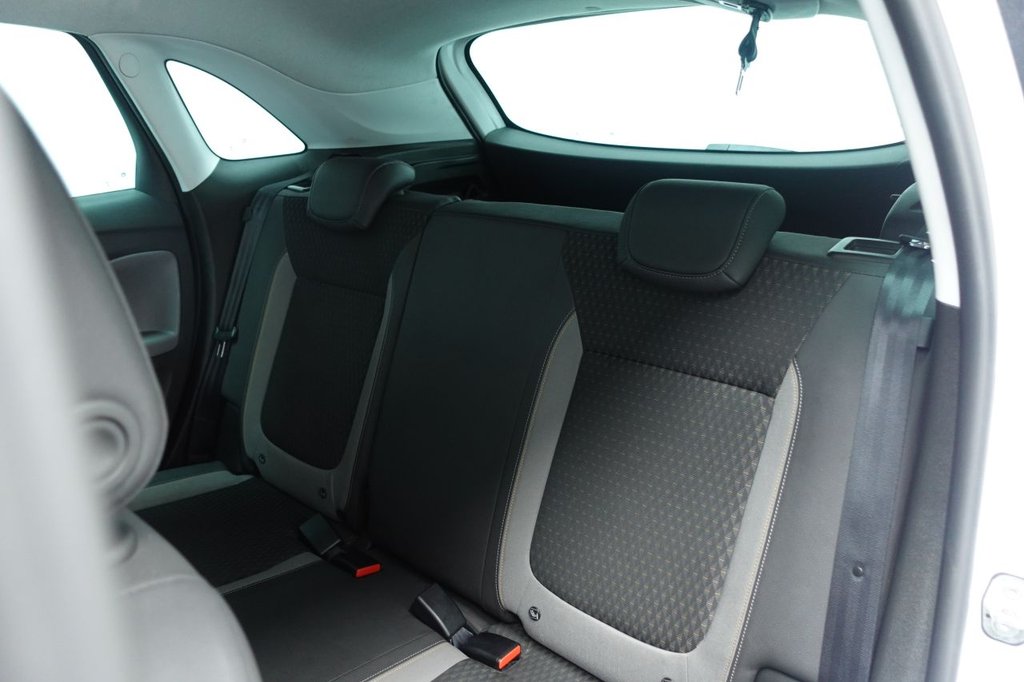 Used Vauxhall Crossland X 2018 for sale - 76883408: Photo 17