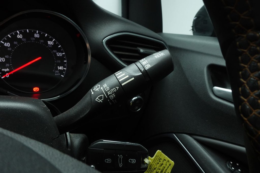 Used Vauxhall Crossland X 2018 for sale - 76883408: Photo 35