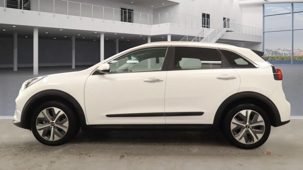 Used Kia Niro 2021 for sale - 76910436: Photo 10