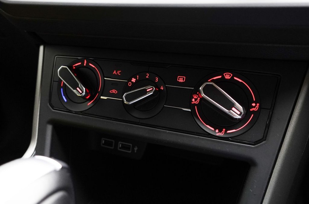 Used Volkswagen Polo 2020 for sale - 75998445: Photo 33