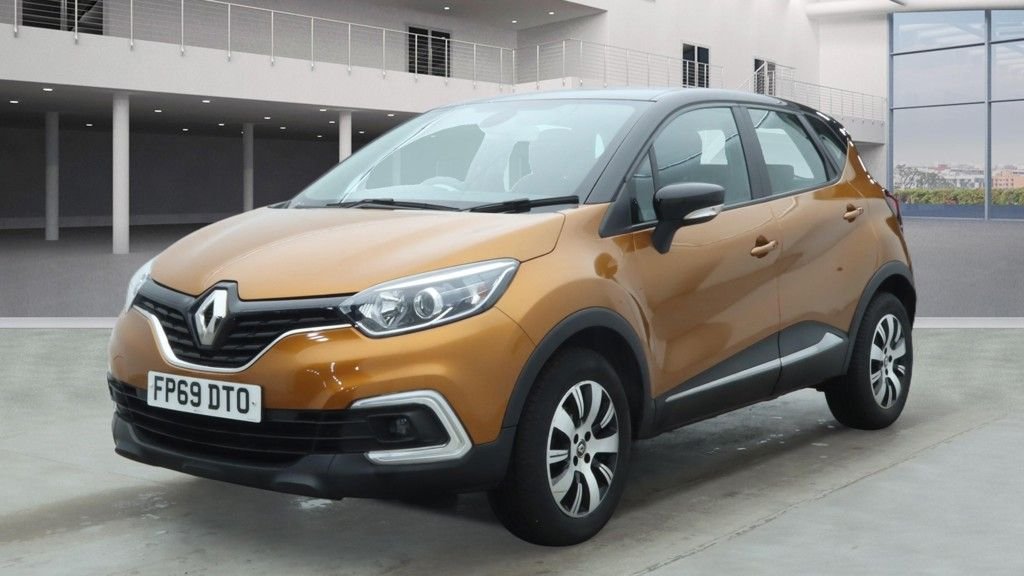 Used Renault Captur 2019 for sale - 77655488: Photo 2