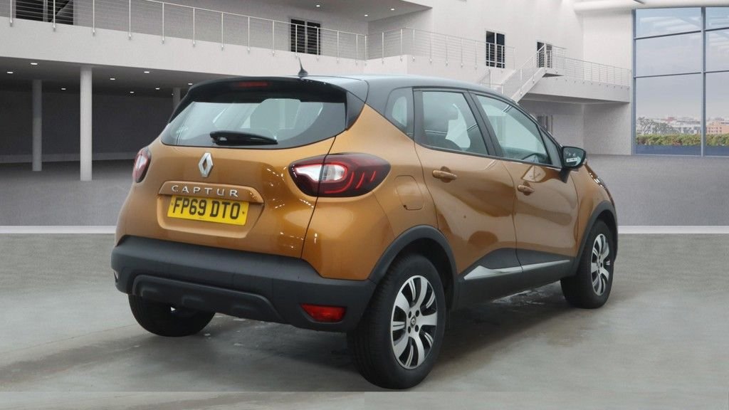 Used Renault Captur 2019 for sale - 77655488: Photo 4