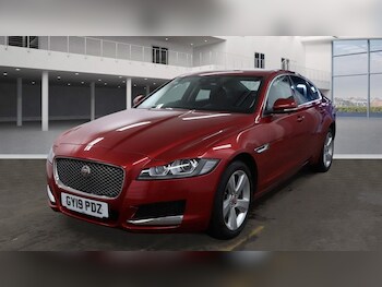 Used Jaguar XF 2019 for sale - 77693356: Photo