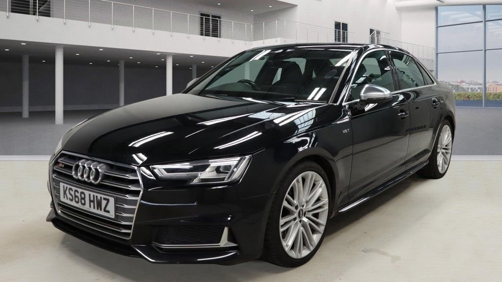 Used Audi A4 2018 for sale - 77880215: Photo 4
