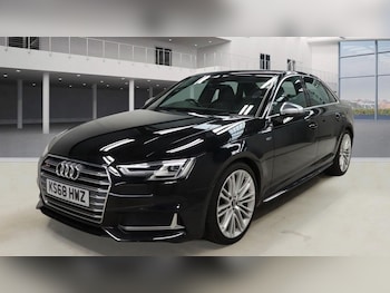 Used Audi A4 2018 for sale - 77880215: Photo