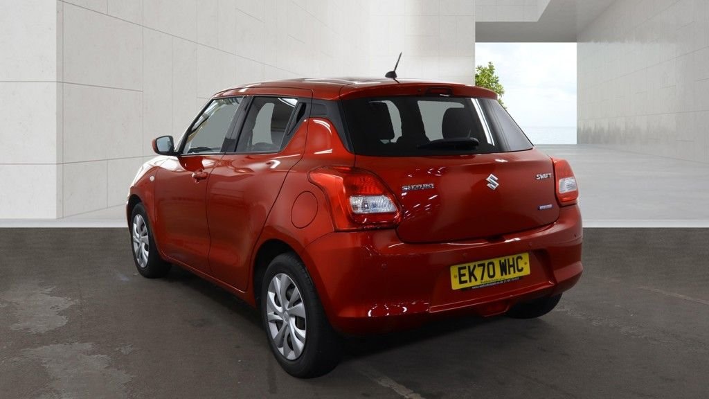 Used Suzuki Swift 2020 for sale - 78186598: Photo 4