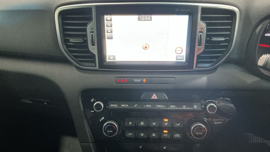 Used Kia Sportage 2018 for sale - 77250728: Photo 2