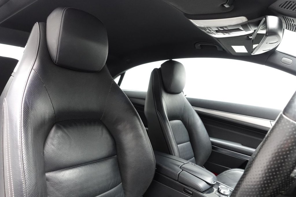 Used Mercedes-Benz E Class 2015 for sale - 77171713: Photo 2