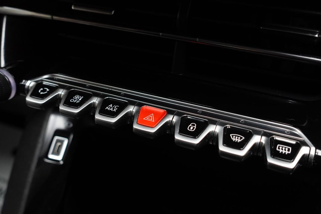 Used Peugeot 208 2020 for sale - 77026867: Photo 39